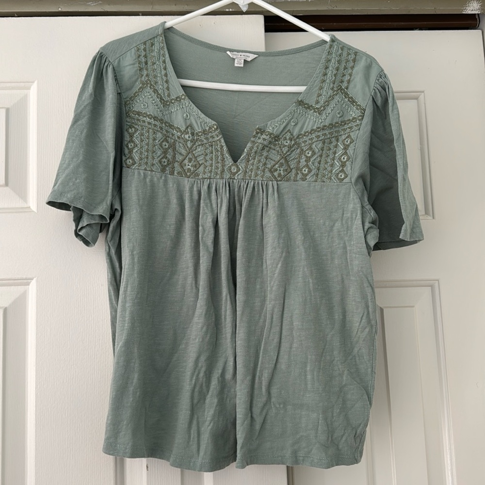 Lucky brand green embroidery shirt